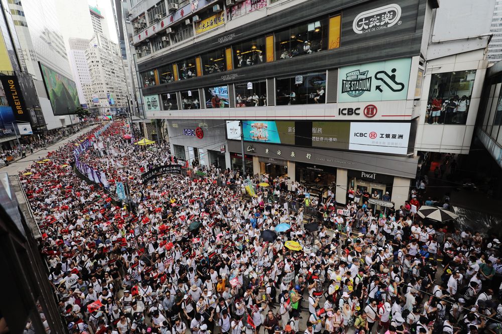 Hong Kong Protest Draws Up to 1 Million in Rebuff to China